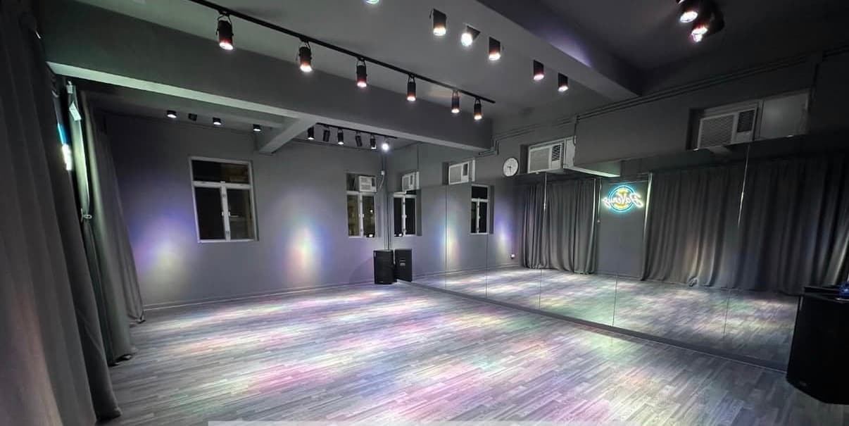 DaVenus Dance Company 1