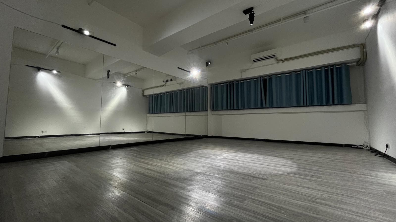 HAPPENs Dance Studio 4