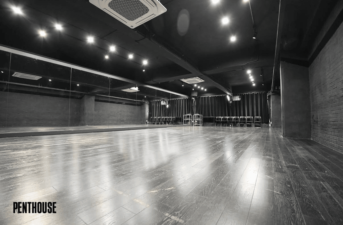 Penthouse Hong Kong 4