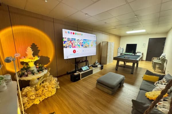 Lazy House 7